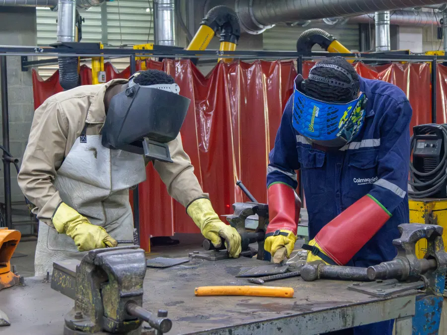 Soldadura de Productos Metálicos en Platina