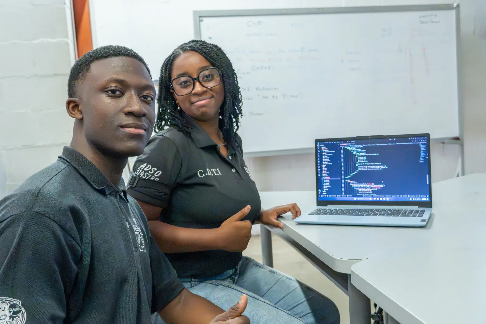 Análisis y Desarrollo de Software - foto 1